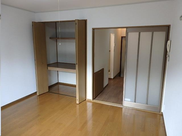 トゥインクルコート文化町11番館の内装写真