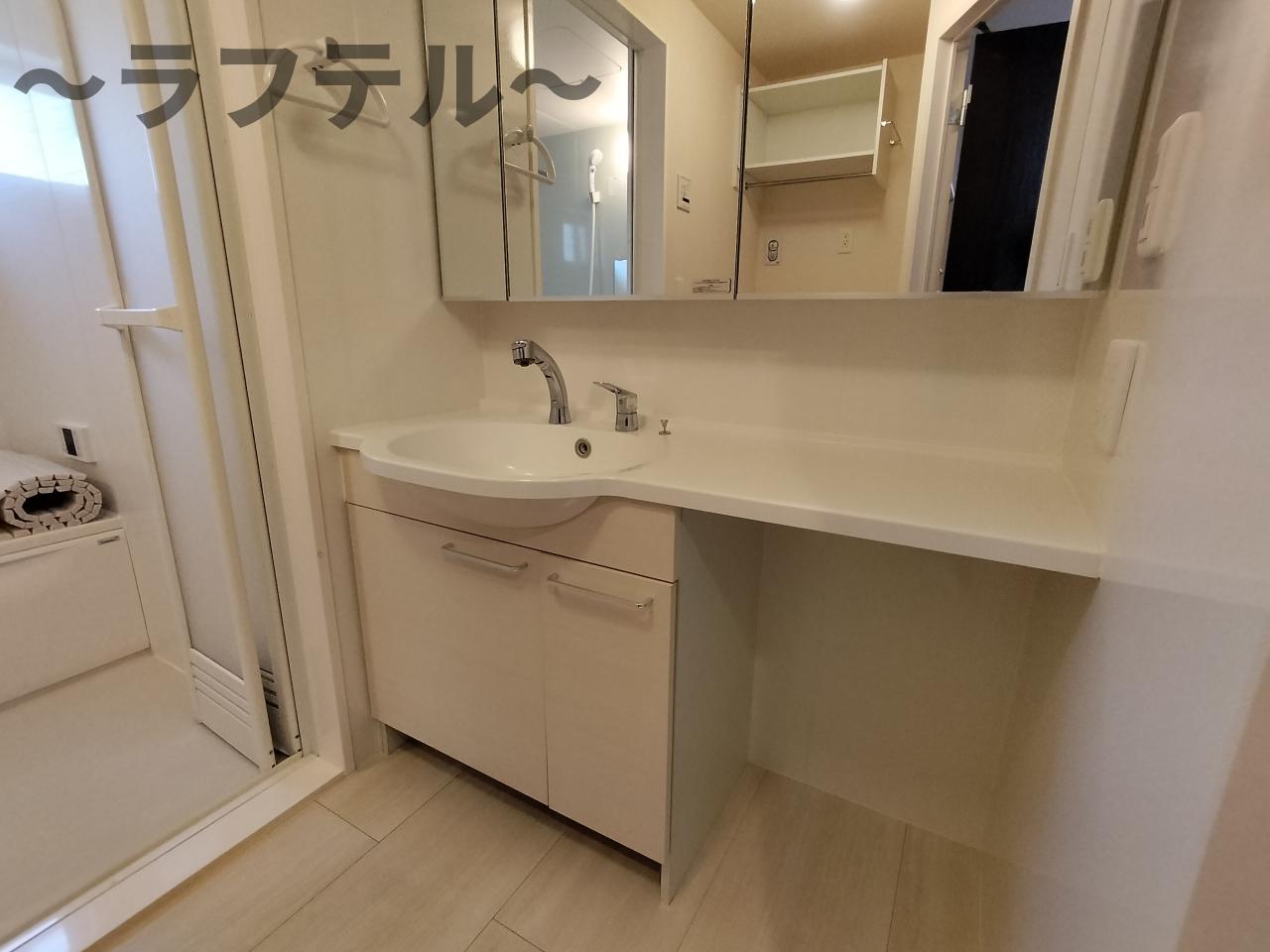 洗面設備　別部屋イメージ写真