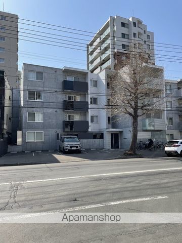 ブランシャール円山医大前の外観写真
