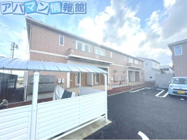 建物外観　外観写真（昼）