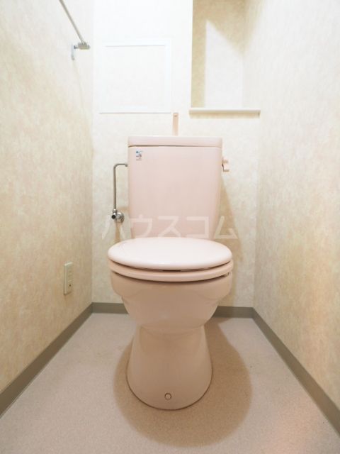 フロレアールIのトイレ写真