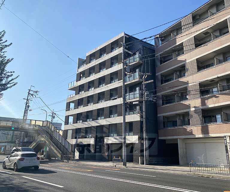 プリモ・レガーロ西京極の外観写真