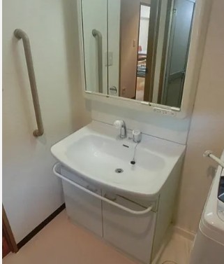 洗面設備　※参考写真