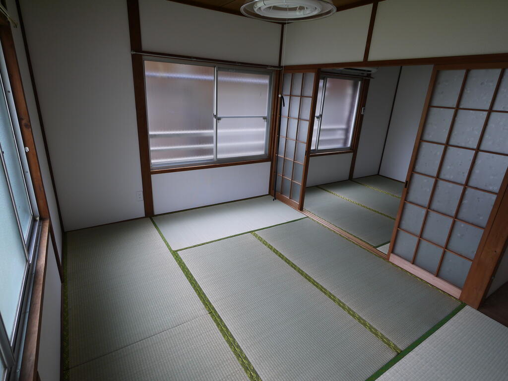 富士アパートの内装写真