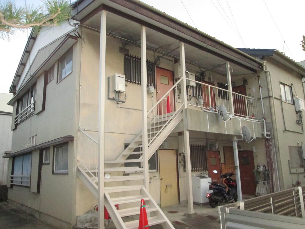富士アパート