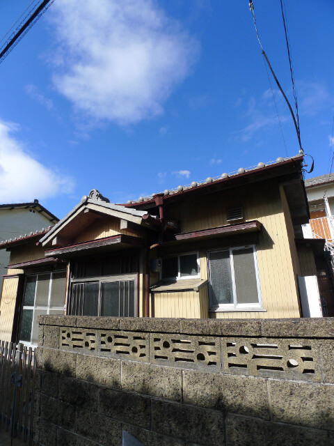 河田町 建替短期貸家
