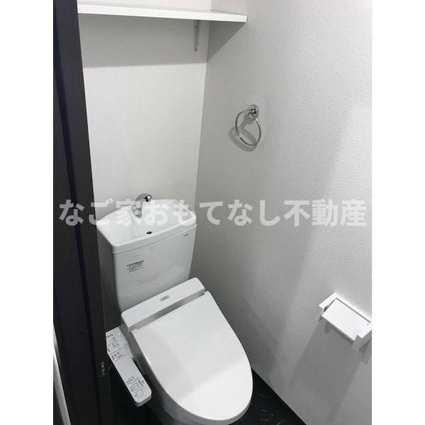 ＪＲ東海交通事業城北線 比良駅 徒歩27分 2階建 築9年のトイレ写真