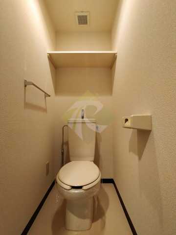 トイレ　アヴァンティ早稲田