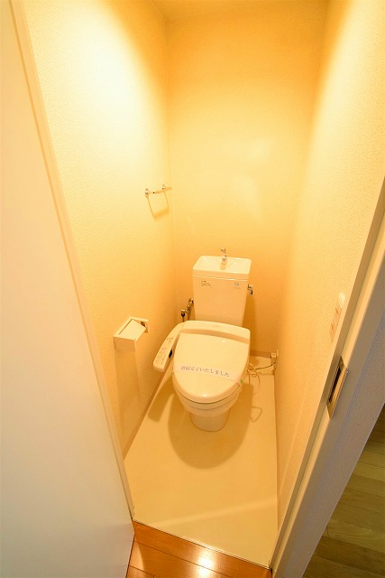 ライフデザイン江戸堀のトイレ写真