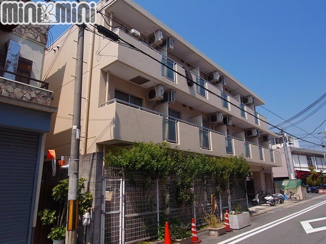 阪急神戸線 西宮北口駅 徒歩10分 築31年