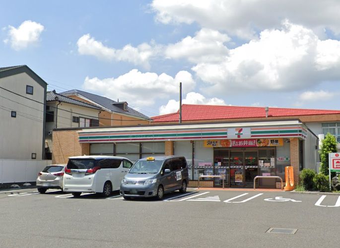 コンビニ　セブンイレブン 蕨中央2丁目店（コンビニ）まで259m