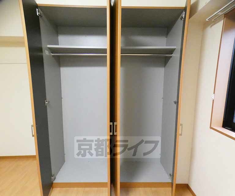 収納　ロングコート対応