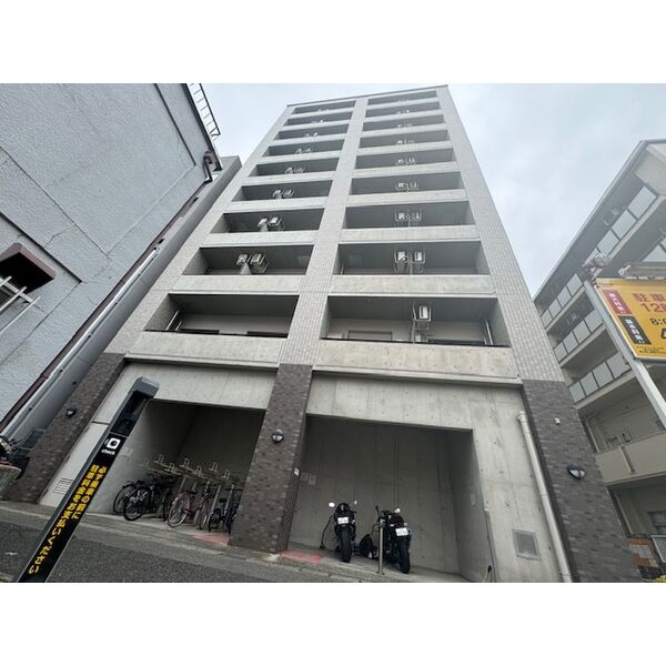 ケイエイチケイコート板宿