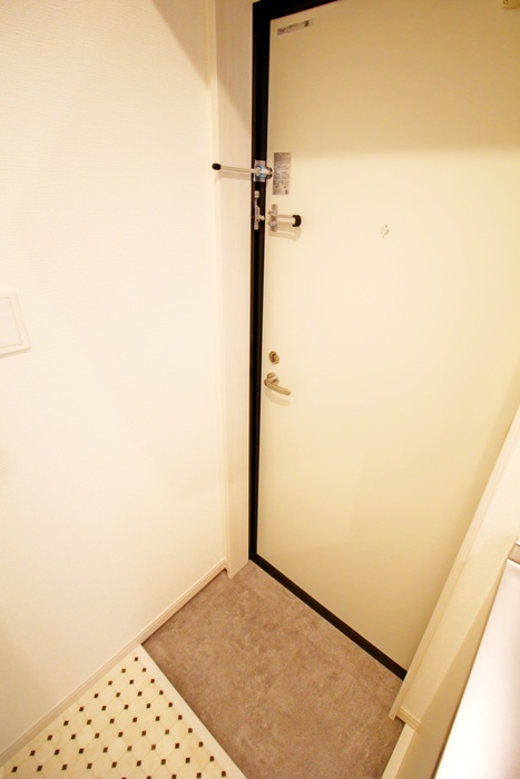 Lateralusの玄関写真