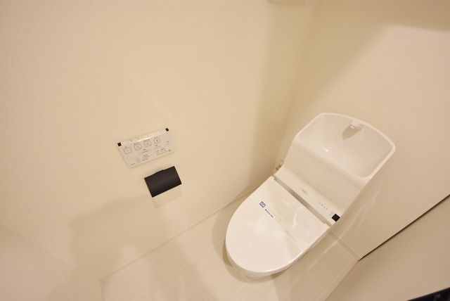 トイレ　お部屋探しは株式会社　タウンハウジング　までお気軽にお問合…