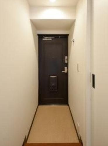 玄関　お部屋探しは株式会社　タウンハウジング　までお気軽にお問合…