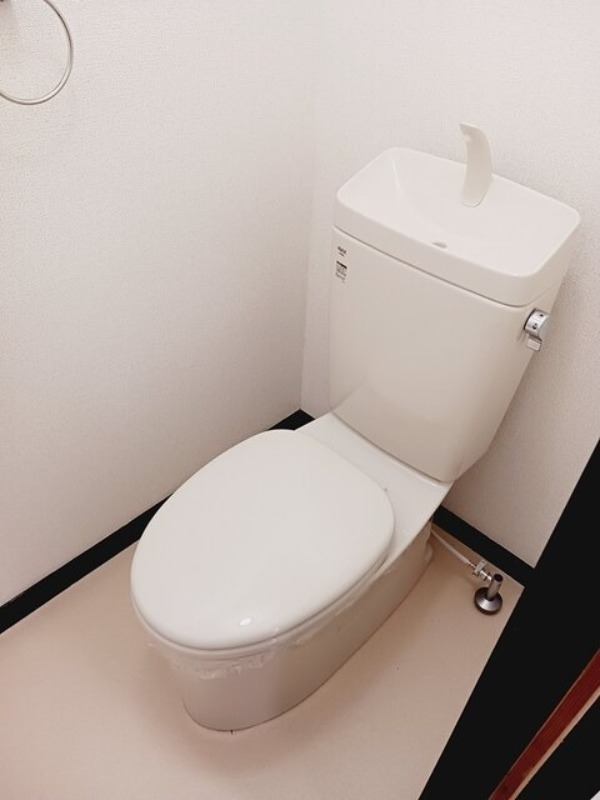 トイレ　図面と現状に相違がある場合には現状を優先