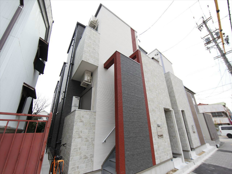 建物外観　外観　デザイナーズ　光インターネット無料
