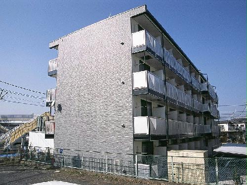 【レオパレスヴィオラIIの建物外観】