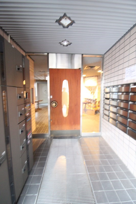 エントランス　共用部オートロックあります。