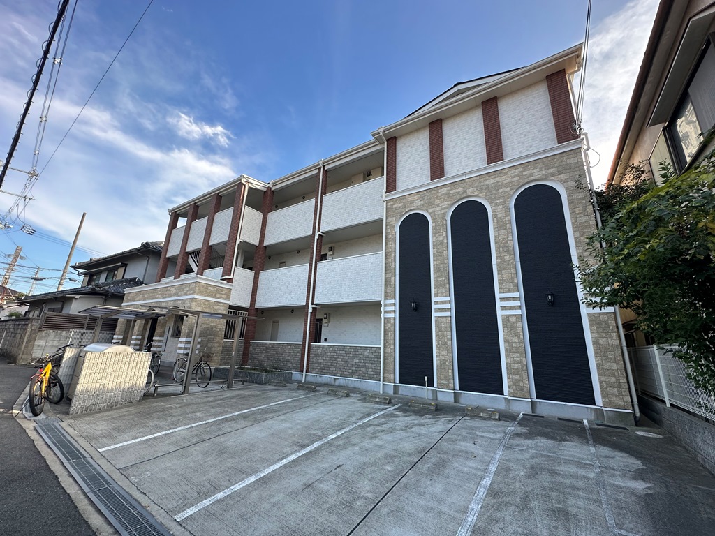 京阪本線 寝屋川市駅 徒歩10分 築8年
