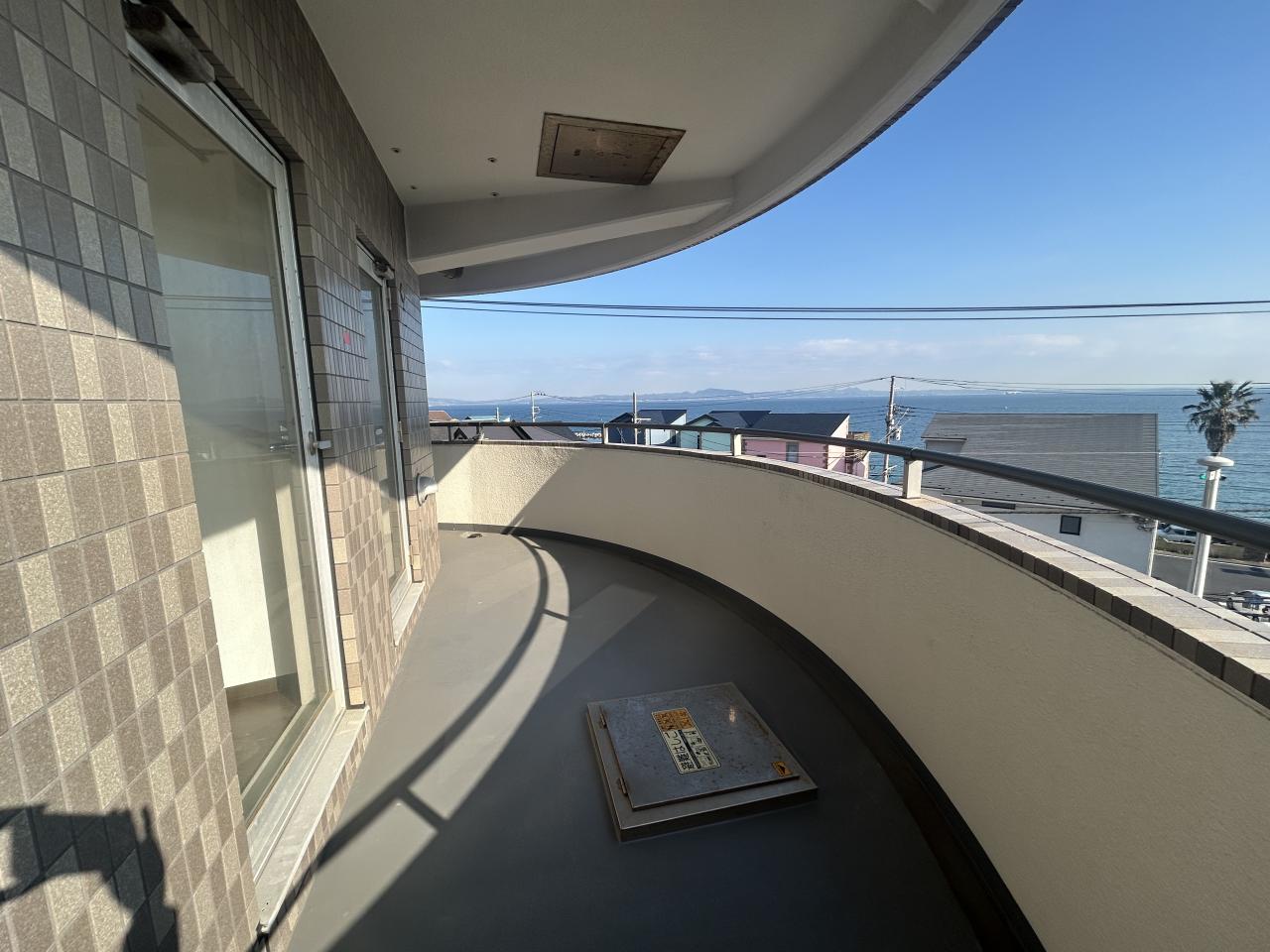 バルコニー　U型バルコニー