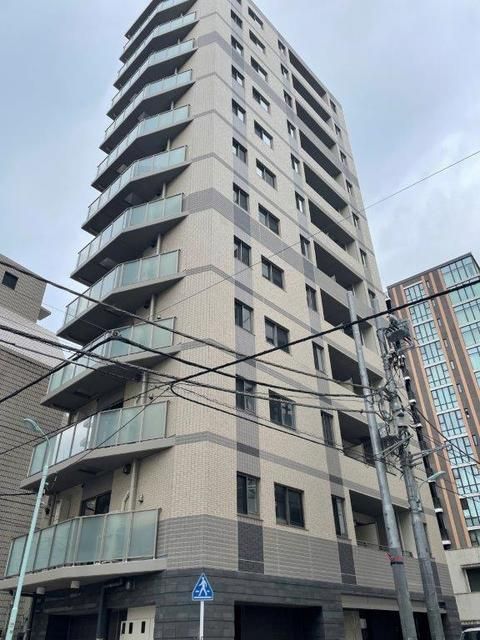 中央区日本橋久松町のマンションの建物外観
