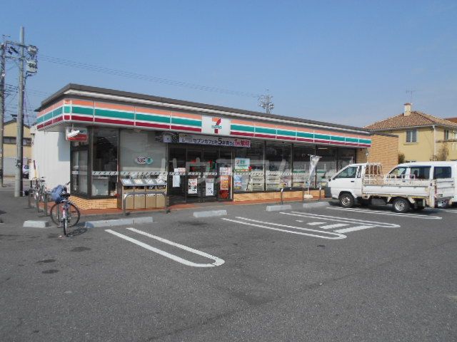 【岡崎市北本郷町のアパートのコンビニ】