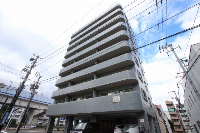 広島市南区宇品海岸のマンションの建物外観