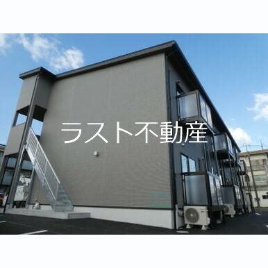 薩摩川内市東大小路町のアパートの建物外観