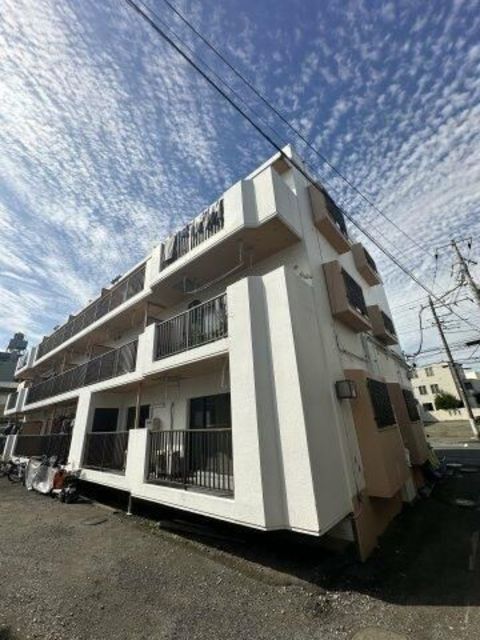 プレディオ鵠沼の建物外観