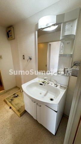 洗面設備　広い洗面スペース