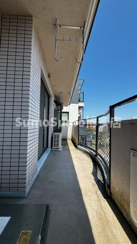 バルコニー　落ち着いた時間を過ごせるバルコニーです