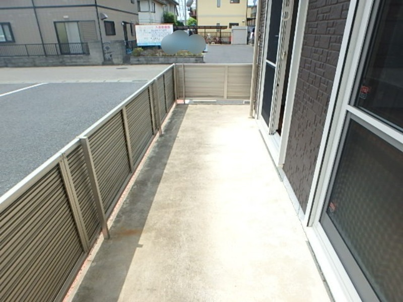 バルコニー　図面と現状に相違がある場合には現状を優先