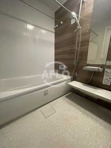 バス・シャワールーム　アリビオ上本町　浴室