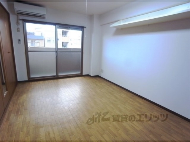 居室・リビング　洋室