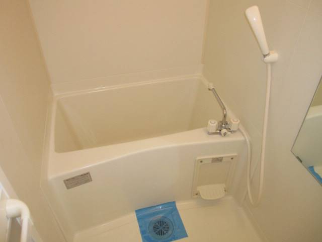 バス・シャワールーム　風呂