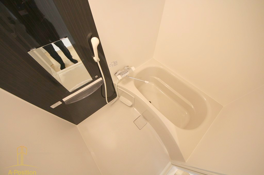 バス・シャワールーム　Raffine大阪九条