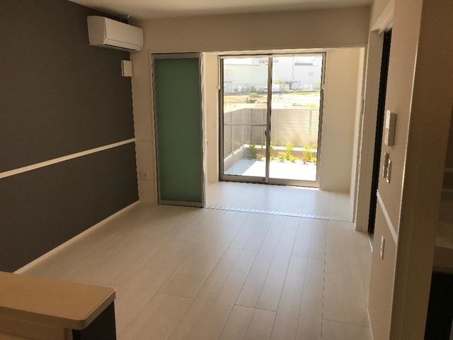 居室・リビング　(イメージ)