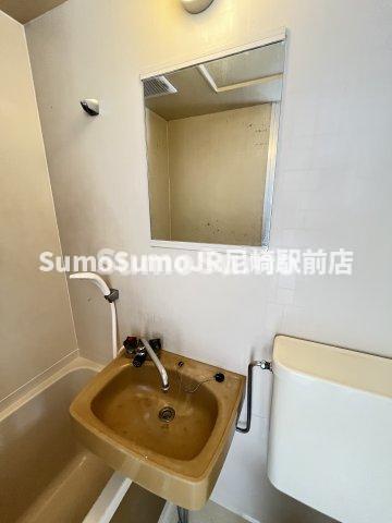 洗面設備　広い洗面スペース