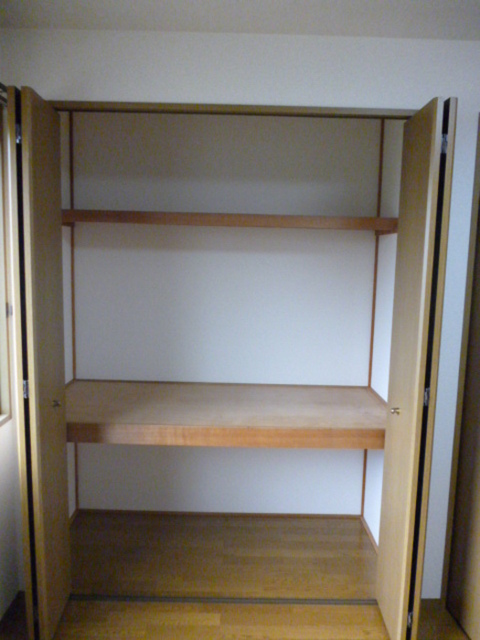 収納　北西室収納