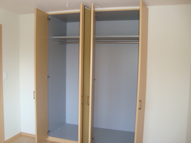 収納　クローゼット