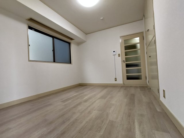 居室・リビング　別部屋参考用写真