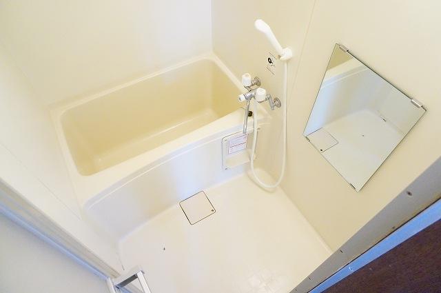 バス・シャワールーム　浴室