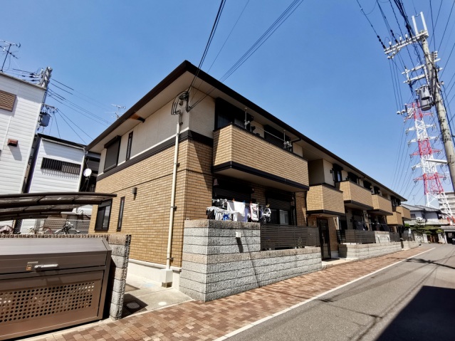 建物外観　全室南向き