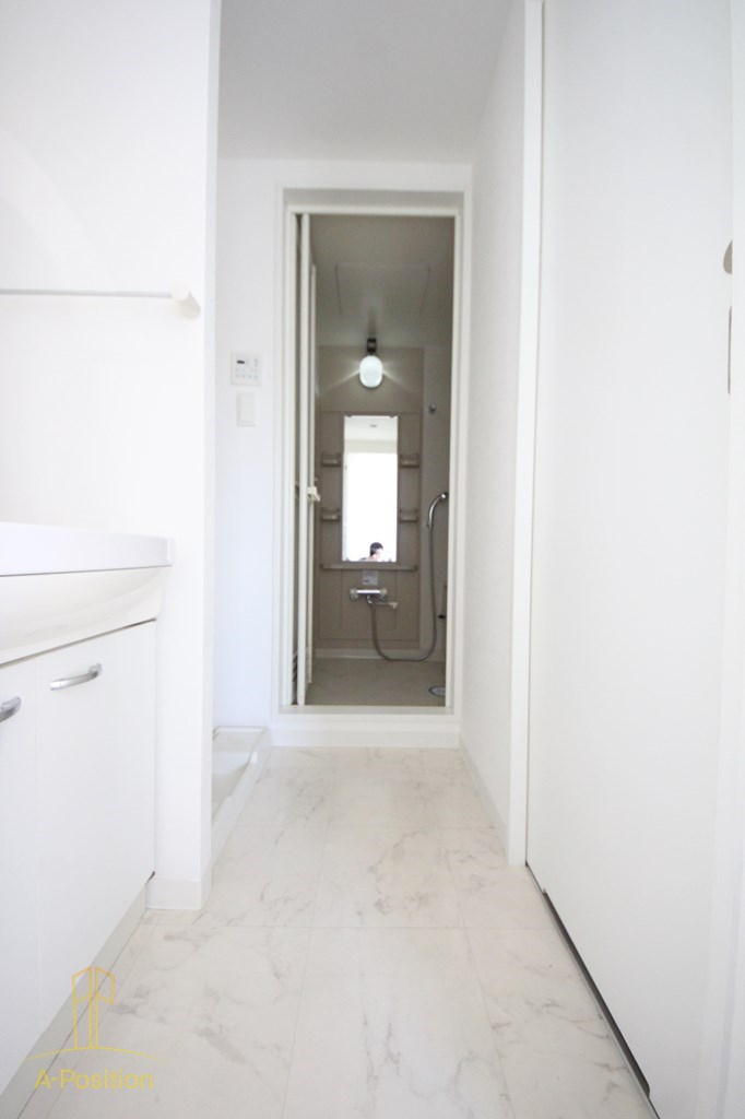 洗面設備　ドゥーエ谷町