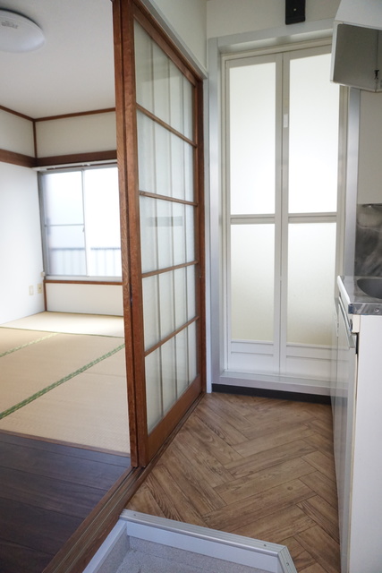 玄関　玄関から見たお部屋です☆