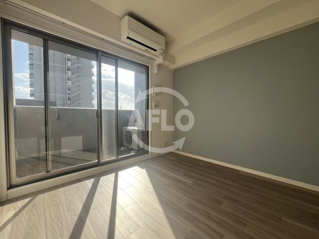 居室・リビング　ファーストフィオーレ江坂ウエスト　リビング