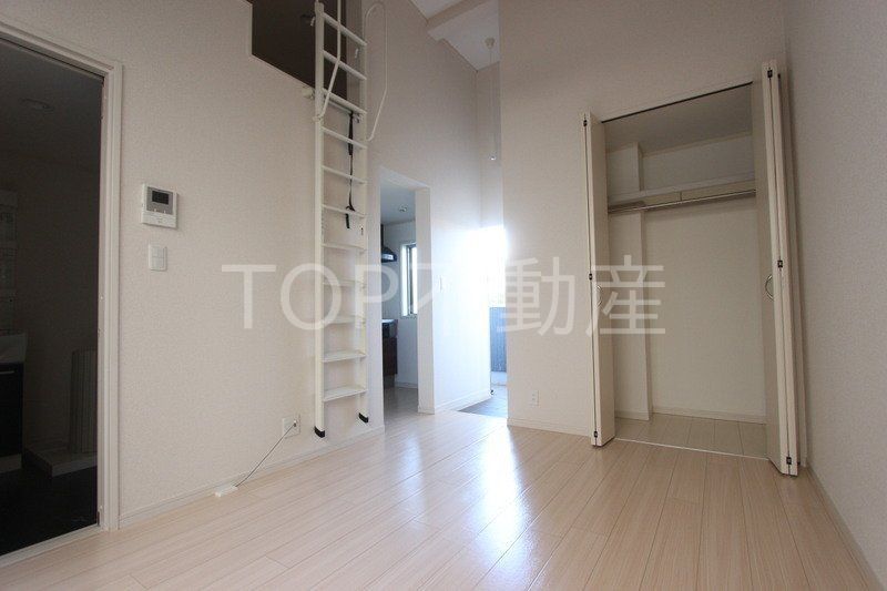 居室・リビング　物件画像