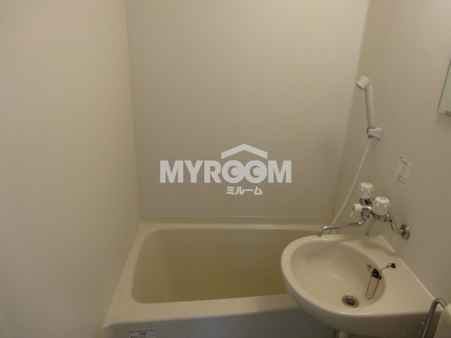 バス・シャワールーム　バスルーム♪（同一仕様写真）